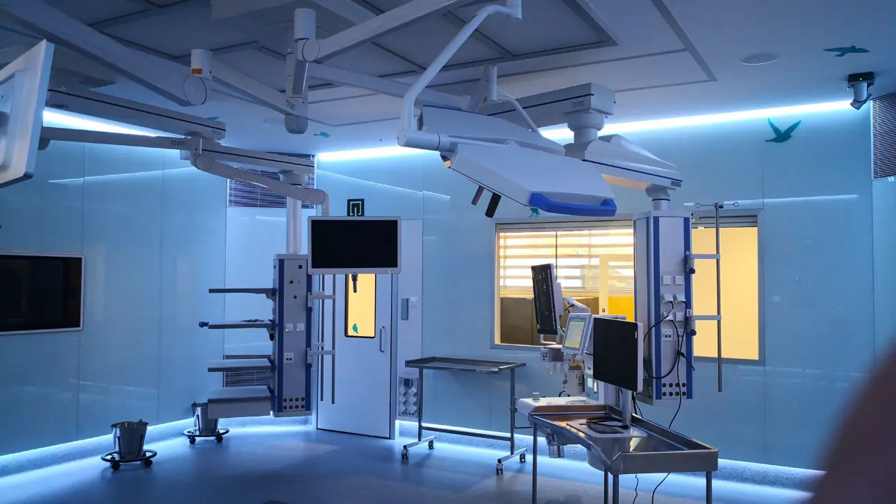 Iluminación LED en los quirófanos del Hospital Sant Joan de Déu, proyecto técnico realizado por Luxes.