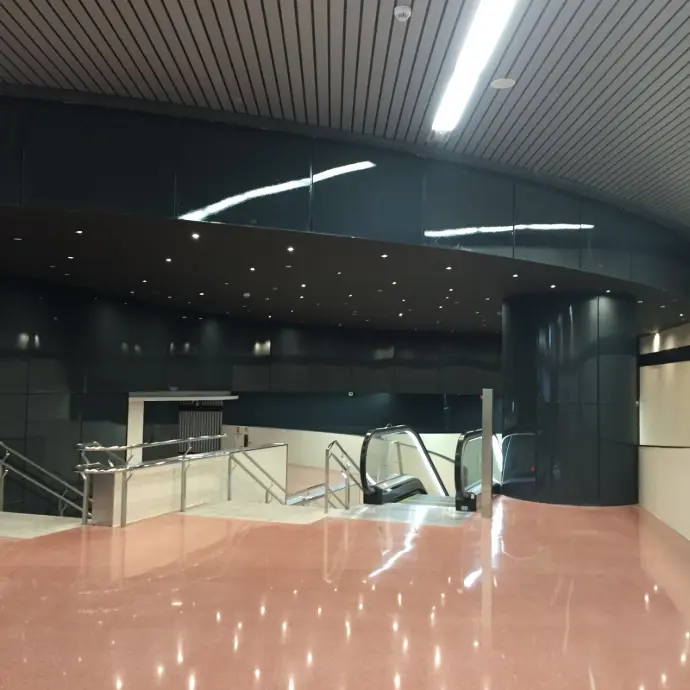 Estación metro Plaça Universitat