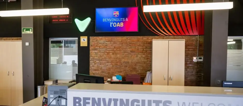 Iluminación LED en oficinas colaborativas del FC Barcelona