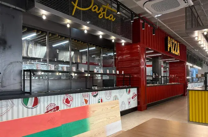Mostrador luminarias Muerde la Pasta