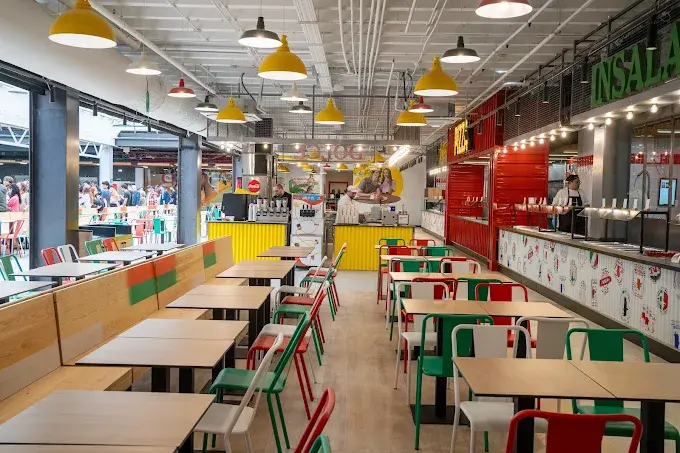 Restaurante Muerde la Pasta iluminación comedor