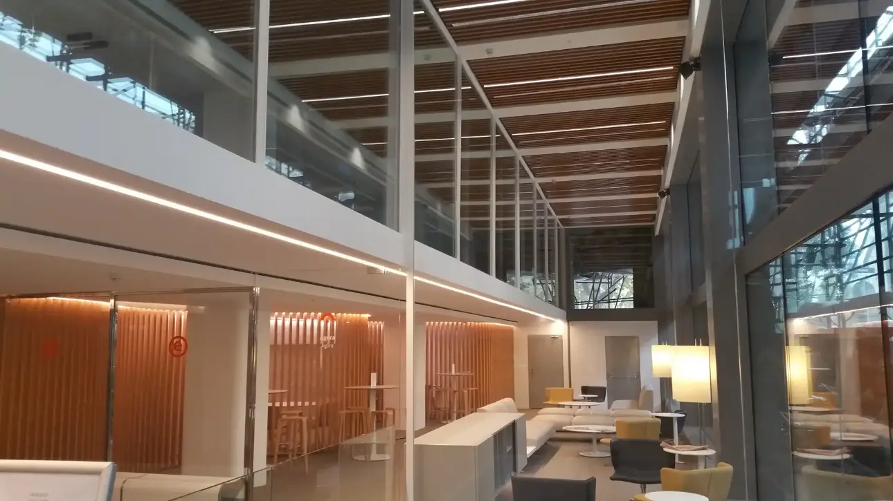 EADA Business School