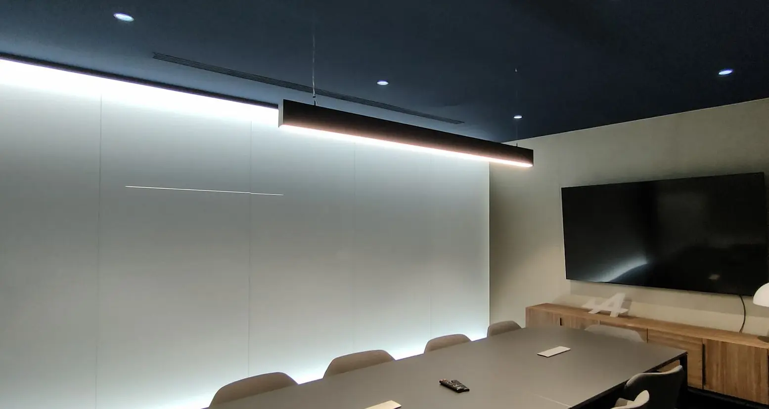 Luminaria Suspendida ALPINE LUXES